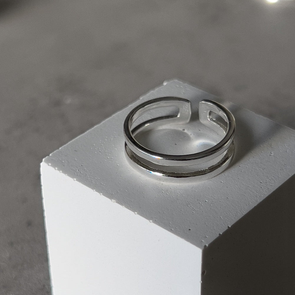 Cs Ring Double Line Ring – Cs Atelier